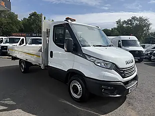 Used 2023 Iveco Daily 35S 3450 White - Interior and Exterior details 5