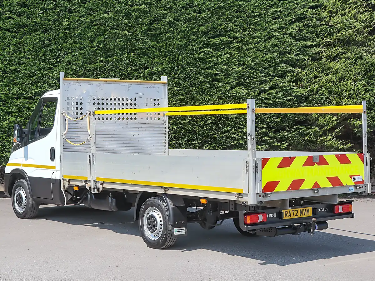 Used 2023 Iveco Daily 35S14 Business White - Interior and Exterior details 10