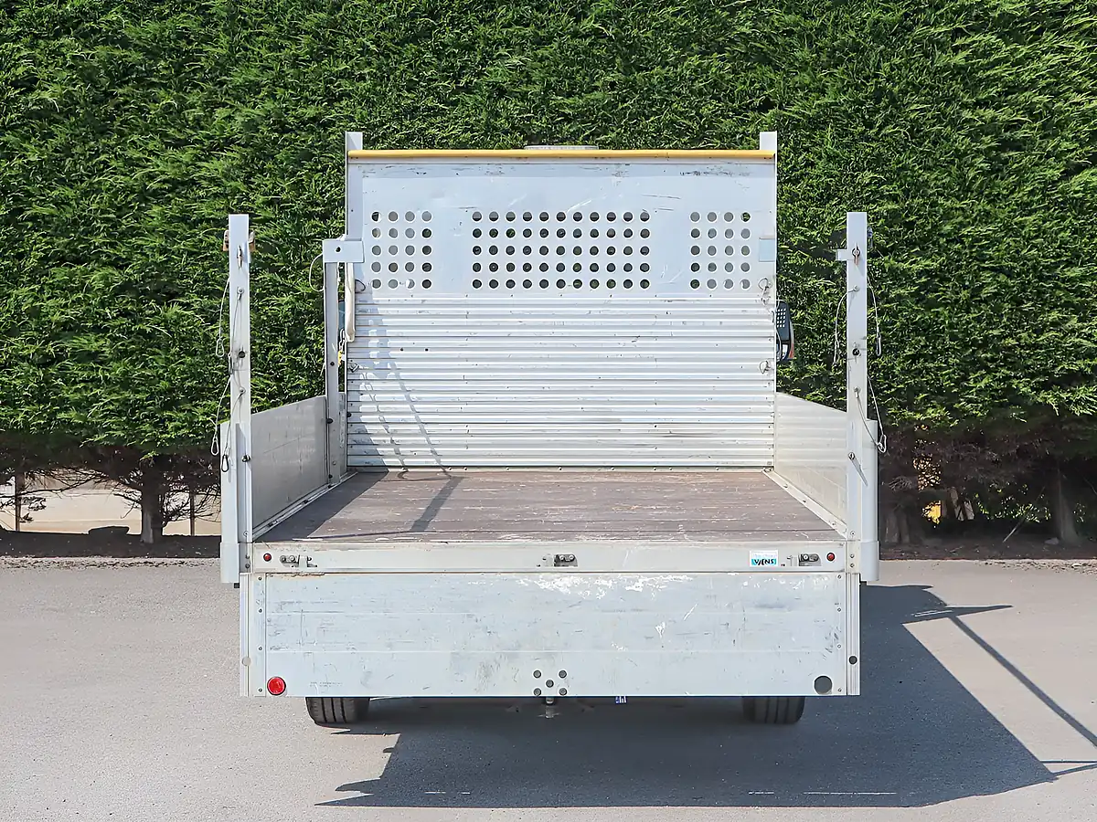 Used 2023 Iveco Daily 35S14 Business White - Interior and Exterior details 8