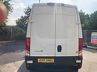 Used 2023 Iveco Daily 35S14 Medium Wheel Base High Roof White - Interior and Exterior details 4