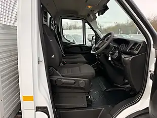 Used 2023 Iveco Daily Business Lwb 4.2M Dropside With Tail Lift Euro 6 White - Interior and Exterior details 15