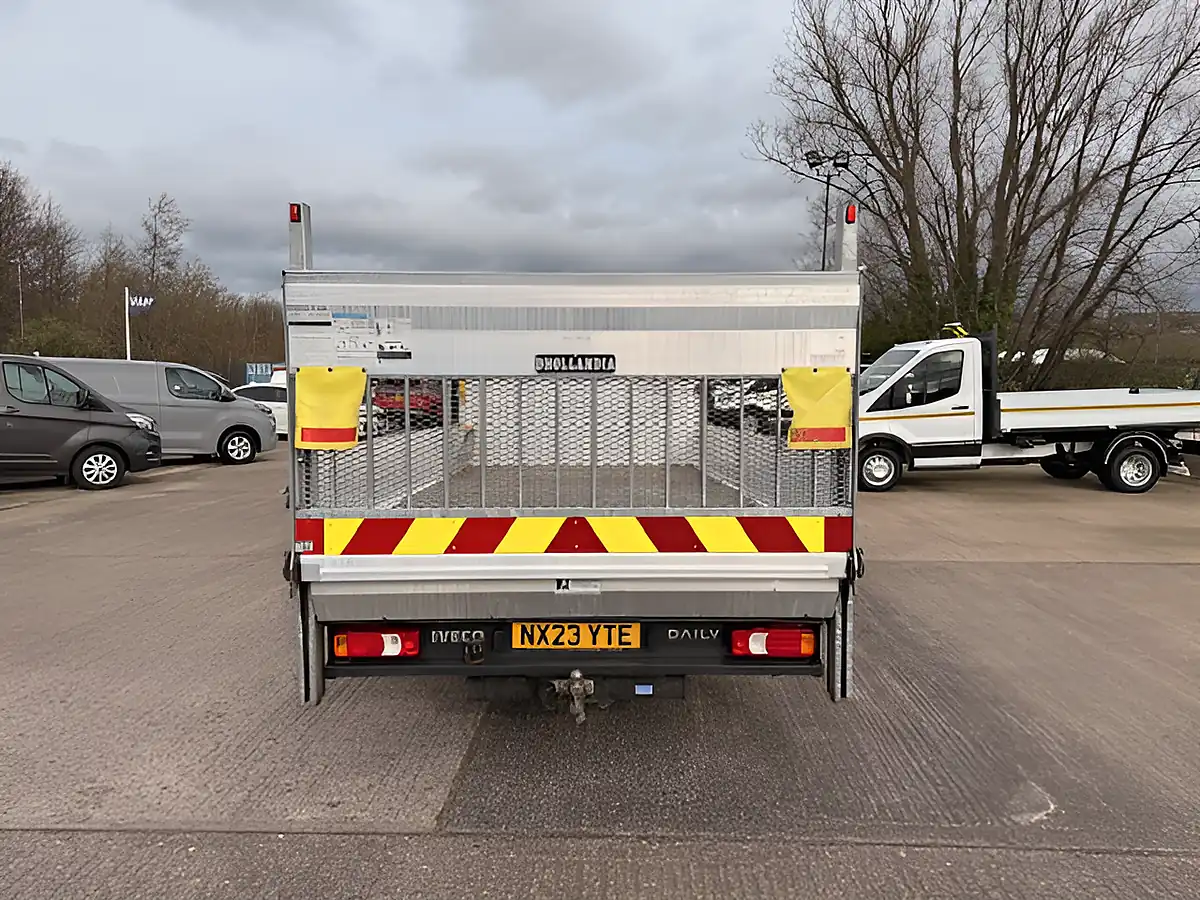 Used 2023 Iveco Daily Business Lwb 4.2M Dropside With Tail Lift Euro 6 White - Interior and Exterior details 4