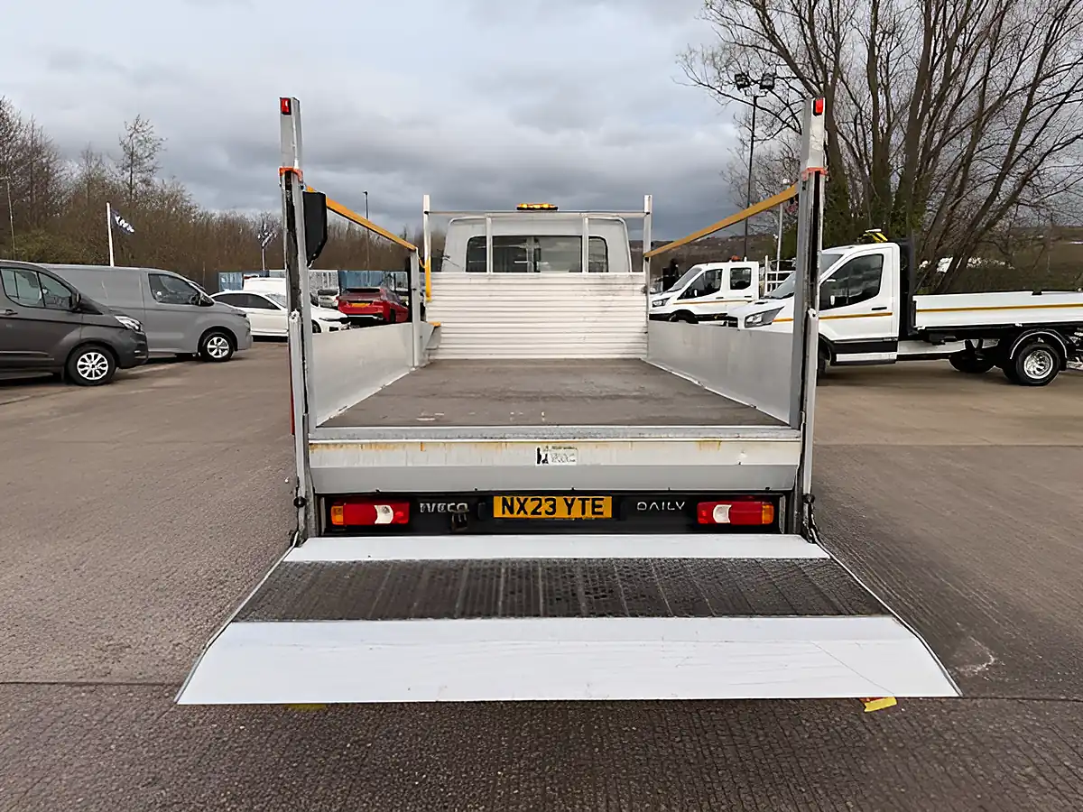 Used 2023 Iveco Daily Business Lwb 4.2M Dropside With Tail Lift Euro 6 White - Interior and Exterior details 7