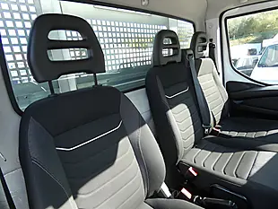 Used 2023 Iveco Daily Dropside Pickup White - Interior and Exterior details 16