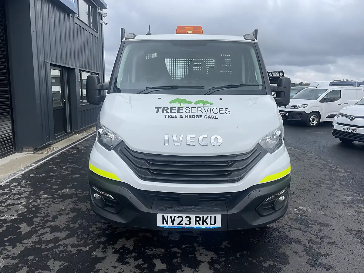 Used 2023 Iveco Daily Single Cab Arb Tipper White - Interior and Exterior details 3