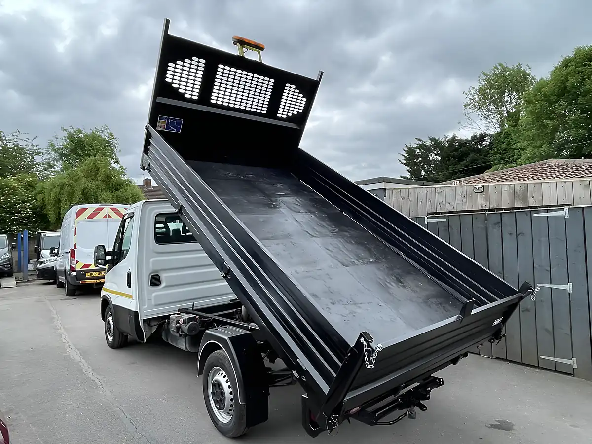 Used 2023 Iveco Daily Single Cab Tipper White - Interior and Exterior details 13