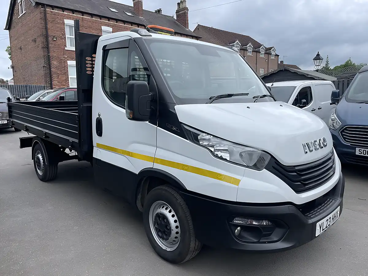 Used 2023 Iveco Daily Single Cab Tipper White - Interior and Exterior details 2