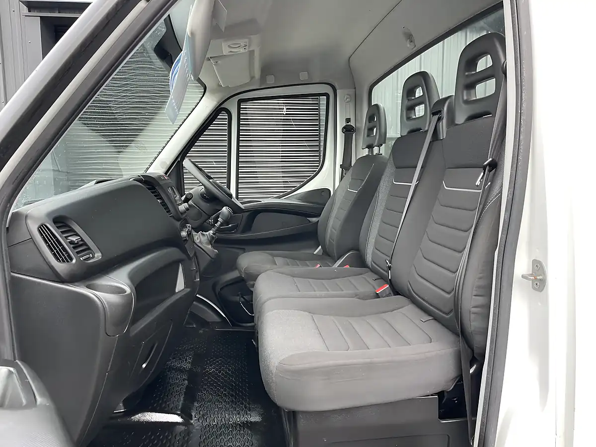 Used 2023 Iveco Daily Single Cab Tipper White - Interior and Exterior details 12