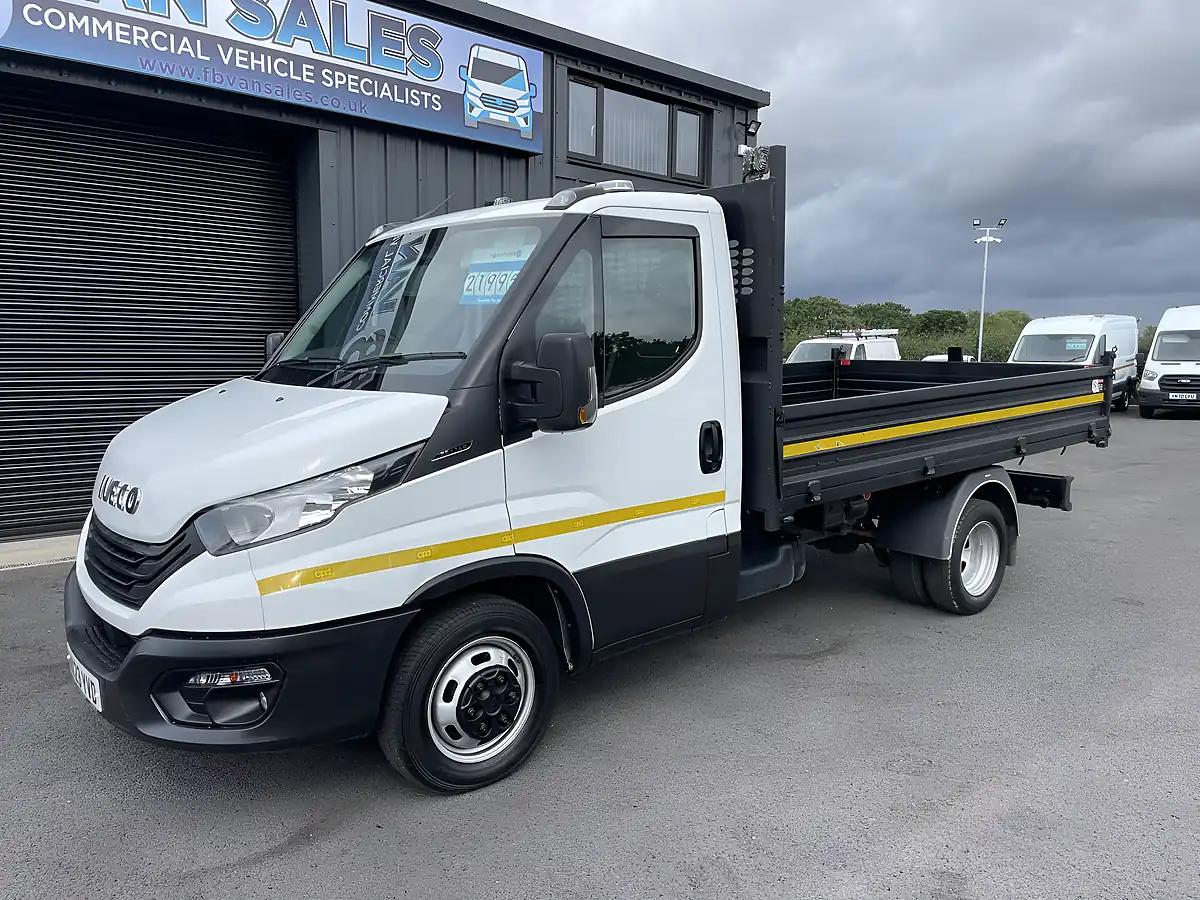 Used 2023 Iveco Daily Single Cab Tipper White - Interior and Exterior details 14