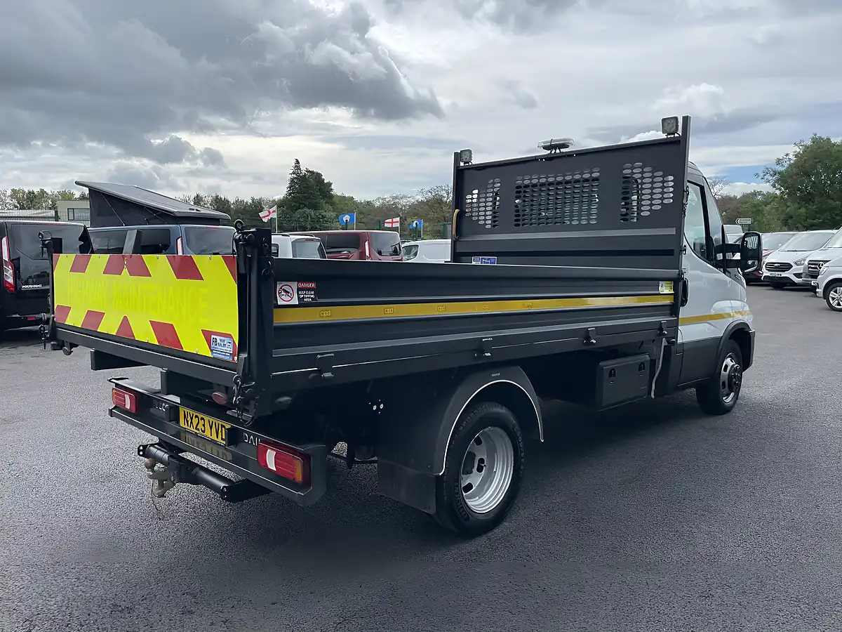 Used 2023 Iveco Daily Single Cab Tipper White - Interior and Exterior details 16