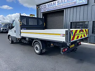 Used 2023 Iveco Daily Tipper White - Interior and Exterior details 15