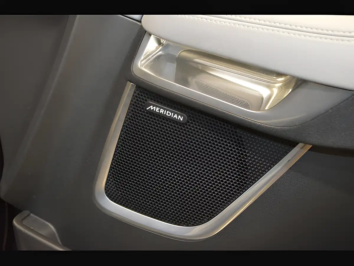 Used 2023 Jaguar E-Pace R-Dynamic Se Santorini Black - Interior and Exterior details 16
