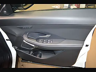 Used 2023 Jaguar E-Pace R-Dynamic Se White - Interior and Exterior details 11