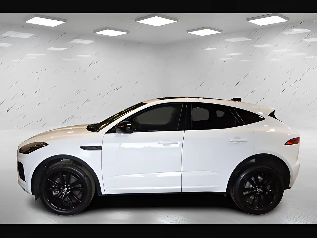 Used 2023 Jaguar E-Pace R-Dynamic Se White - Interior and Exterior details 9