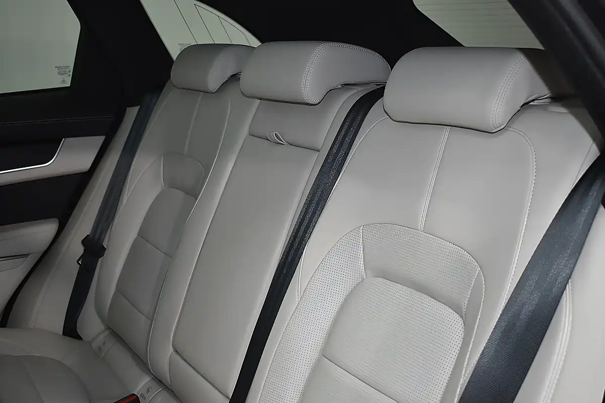 Used 2023 Jaguar F-Pace R-Dynamic Black Grey - Interior and Exterior details 6