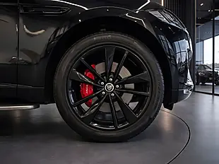Used 2023 Jaguar F-Pace R-Dynamic Se Black Black - Interior and Exterior details 14