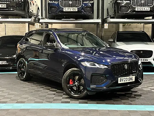 2023 Jaguar F-PACE R-Dynamic SE