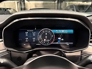 Used 2023 Jaguar F-Pace R-Dynamic Se Black Blue - Interior and Exterior details 17