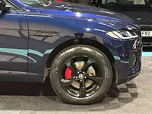 Used 2023 Jaguar F-Pace R-Dynamic Se Black Blue - Interior and Exterior details 10