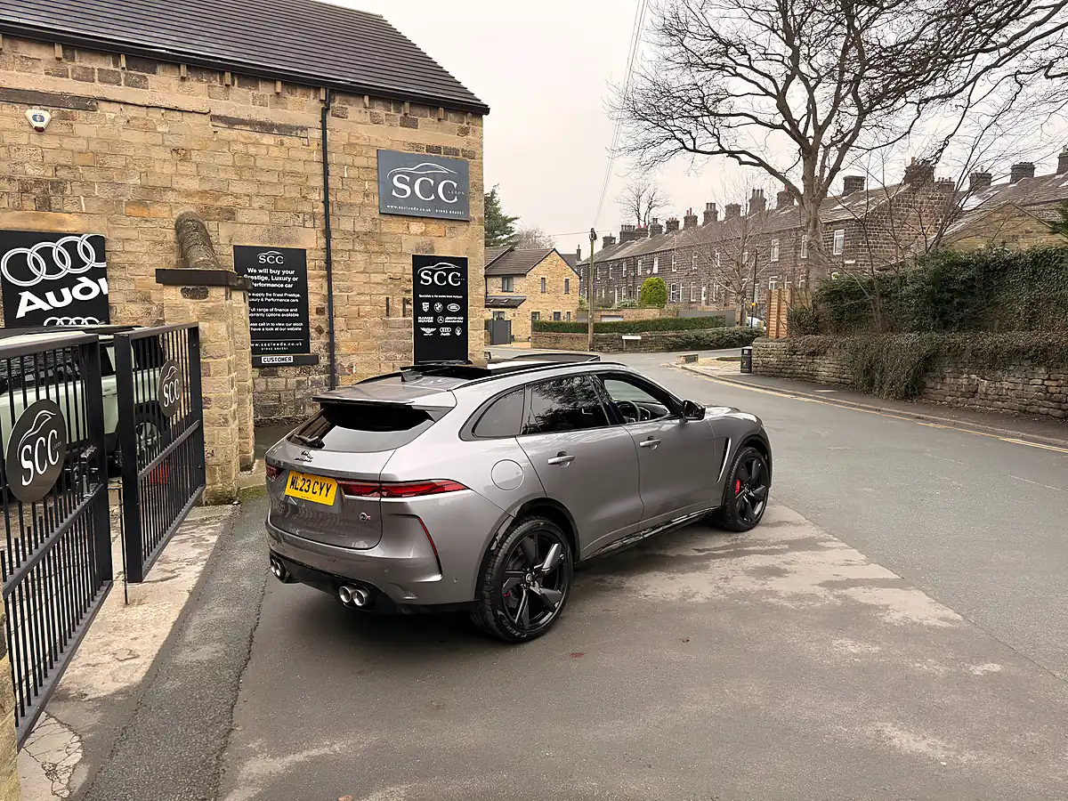Used 2023 Jaguar F-Pace Svr Eiger Grey - Interior and Exterior details 15