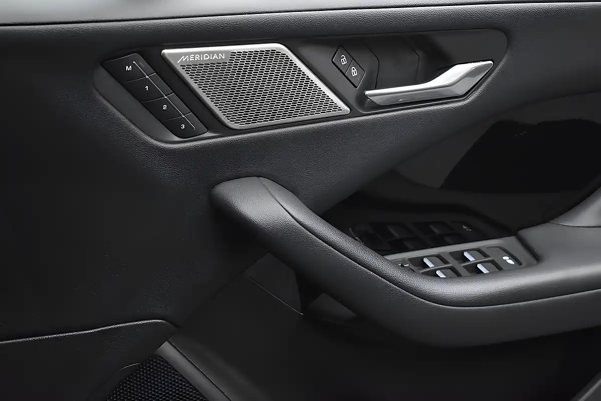 Used 2023 Jaguar I-Pace Black Black - Interior and Exterior details 20