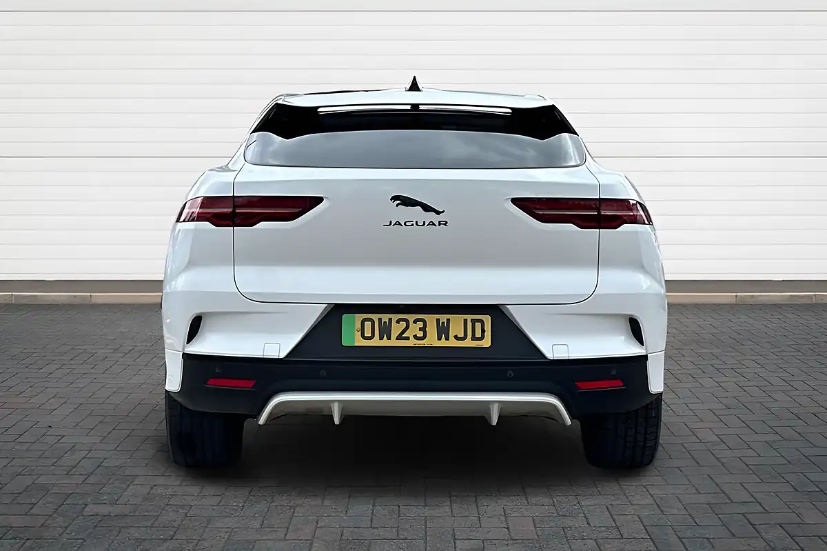 Used 2023 Jaguar I-Pace R-Dynamic Se Black Ostuni Pearl White - Interior and Exterior details 4