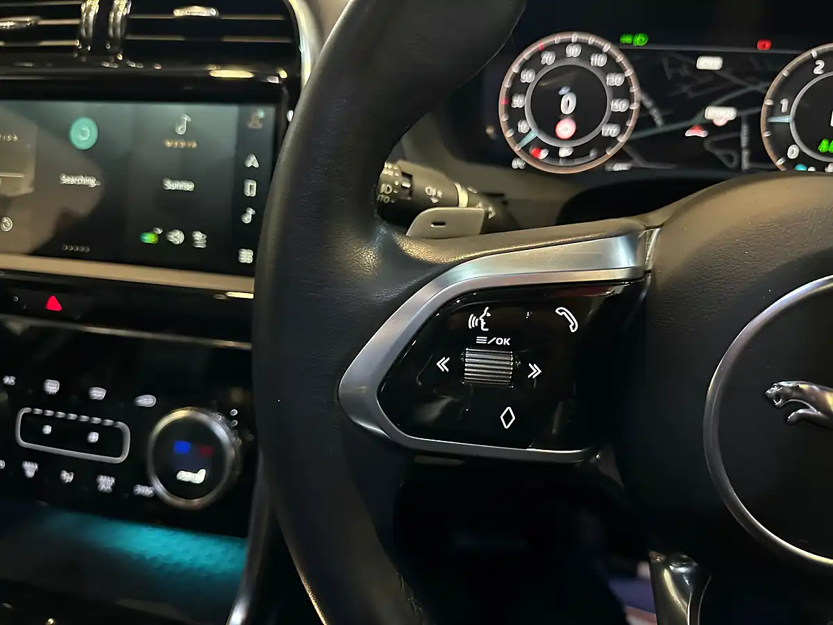 Used 2023 Jaguar Xe R-Dynamic Se Black Black - Interior and Exterior details 15