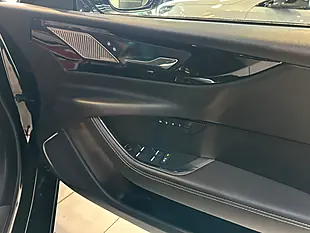Used 2023 Jaguar Xe R-Dynamic Se Black Black - Interior and Exterior details 17