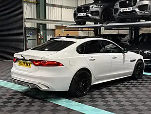 Used 2023 Jaguar Xf R-Dynamic Se Black White - Interior and Exterior details 9