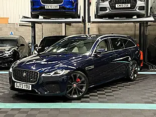 Used 2023 Jaguar Xf R-Dynamic Se Sportbrake Blue - Interior and Exterior details 5