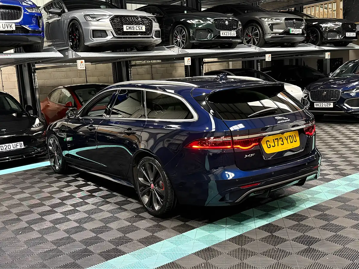 Used 2023 Jaguar Xf R-Dynamic Se Sportbrake Blue - Interior and Exterior details 7