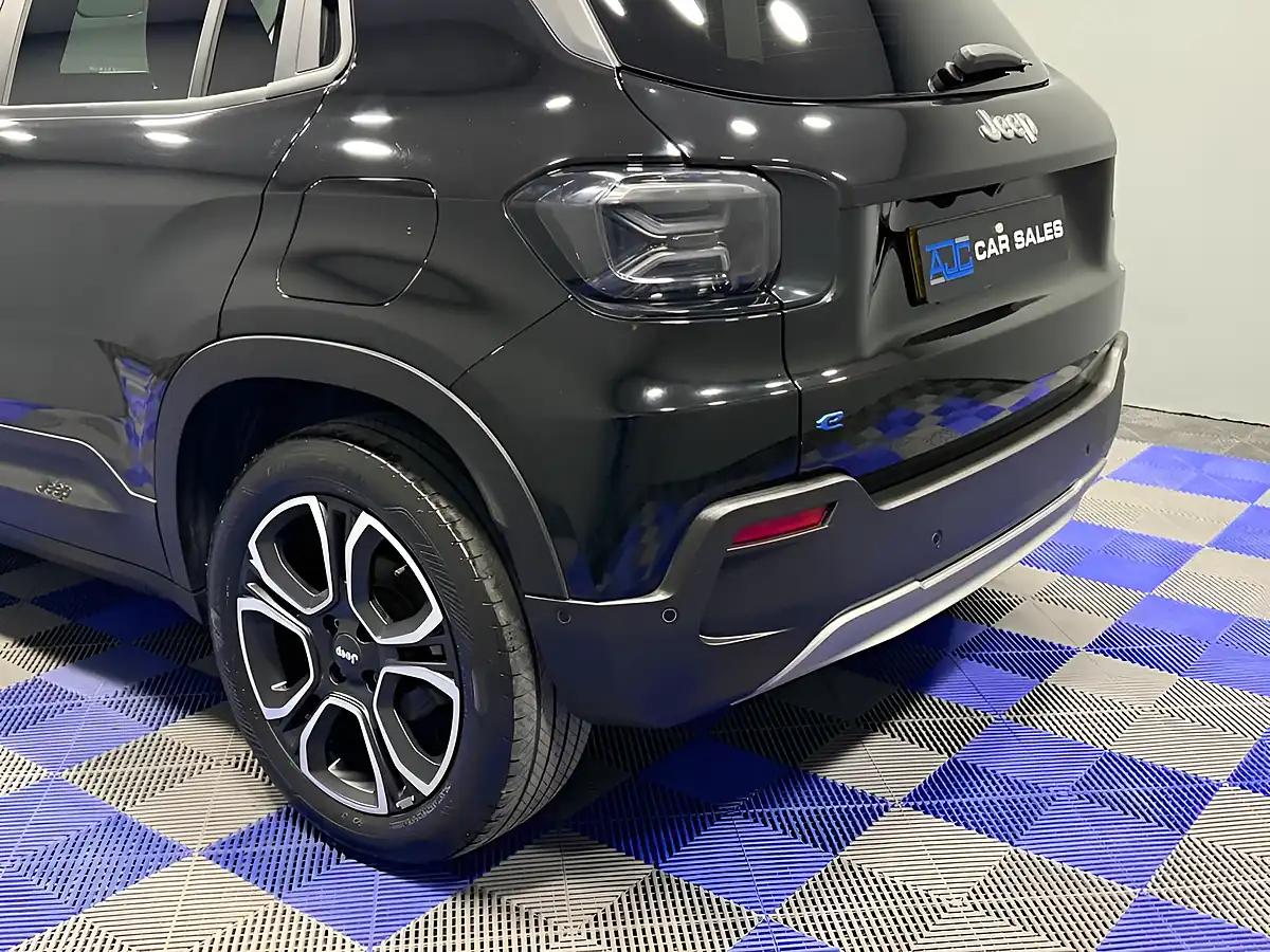 Used 2023 Jeep Avenger 1st Edition Black - Interior and Exterior details 7