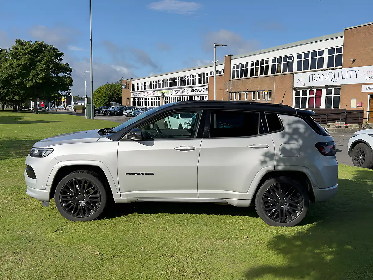 Used 2023 Jeep Compass S Black - Interior and Exterior details 6