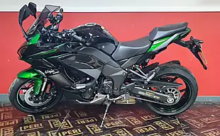 Used 2023 Kawasaki Ninja 1000 Sx Green - Interior and Exterior details 4