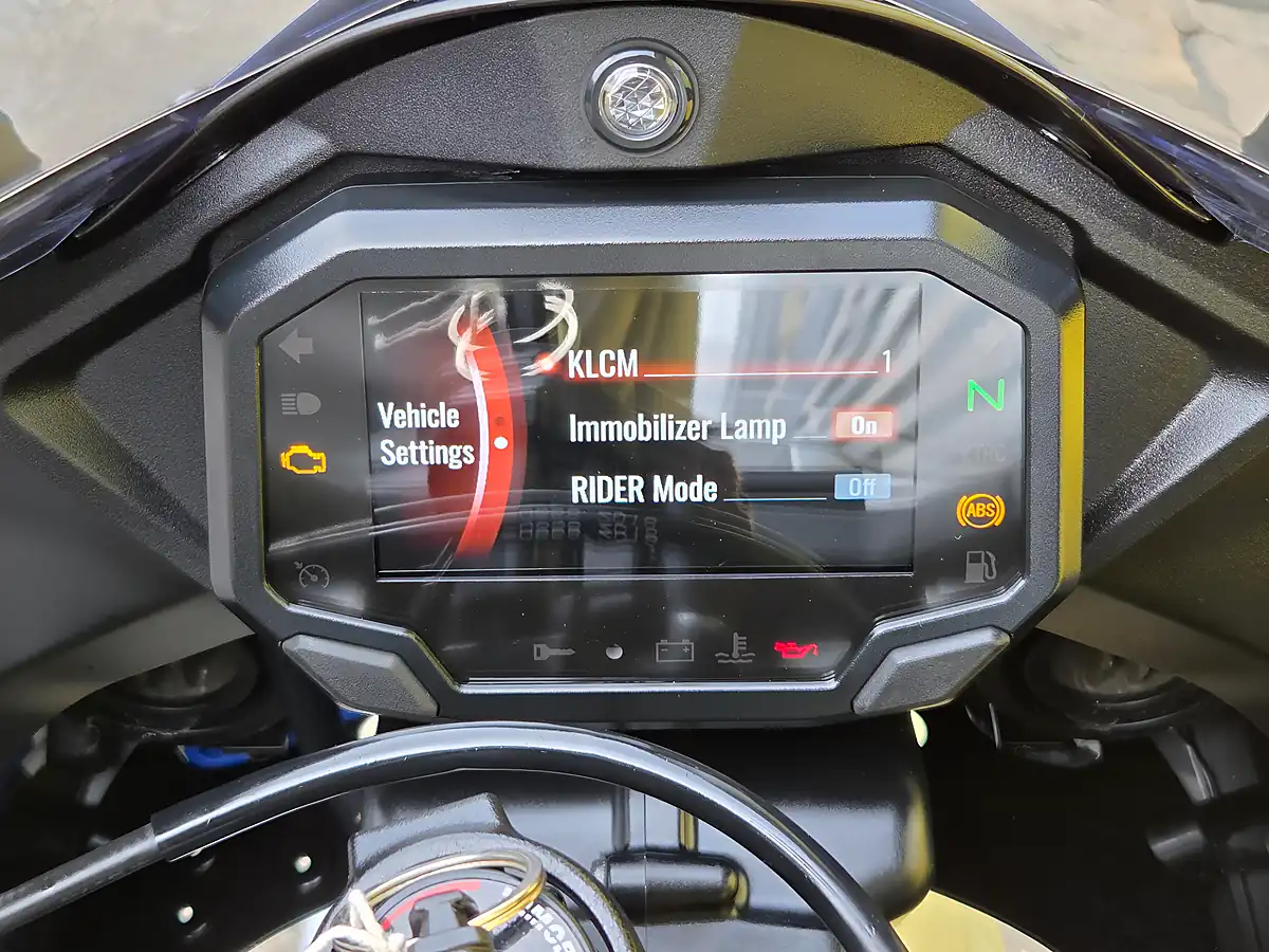 Used 2023 Kawasaki Ninja ZX-10R Performance Edition Black - Interior and Exterior details 14