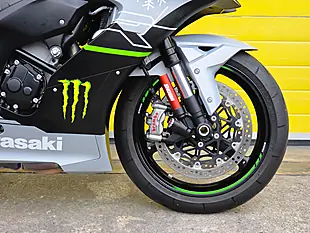 Used 2023 Kawasaki Ninja ZX-10R Performance Edition Black - Interior and Exterior details 16
