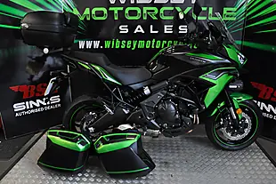 Used 2023 Kawasaki Versys 650 Green - Interior and Exterior details 13