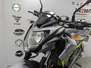 Used 2023 Kawasaki Z125 Grey - Interior and Exterior details 10