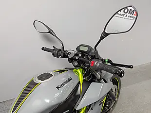 Used 2023 Kawasaki Z125 Grey - Interior and Exterior details 20