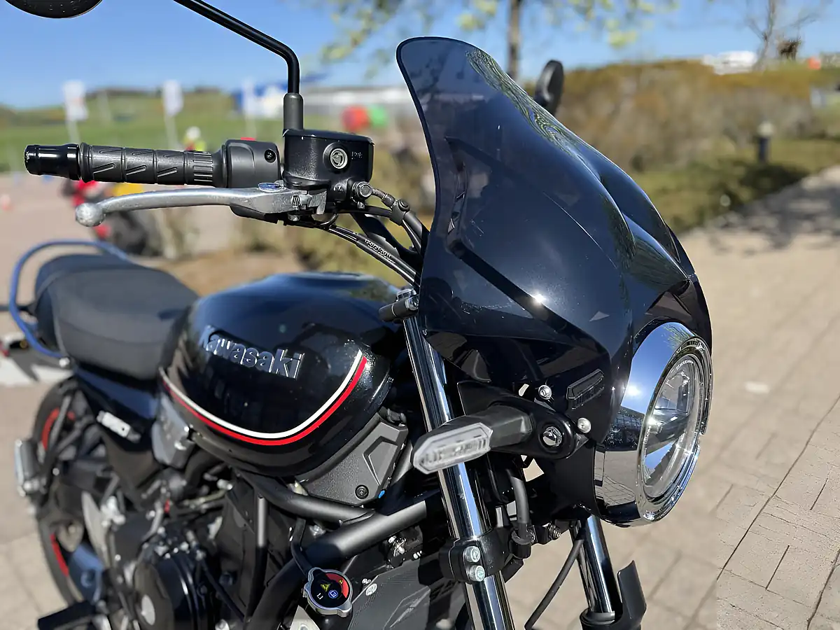 Used 2023 Kawasaki Z650 RS Black - Interior and Exterior details 14