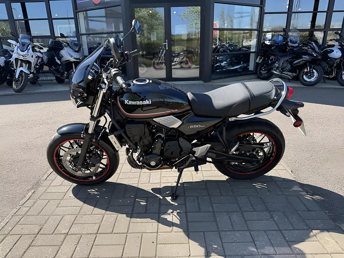 Used 2023 Kawasaki Z650 RS Black - Interior and Exterior details 6