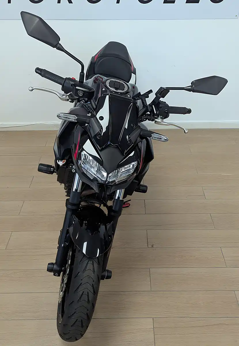 Used 2023 Kawasaki Z650 Supernaked Black - Interior and Exterior details 12