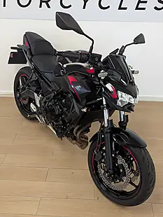 Used 2023 Kawasaki Z650 Supernaked Black - Interior and Exterior details 7