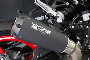 Used 2023 Kawasaki Z900 50th Anniversary Red - Interior and Exterior details 9