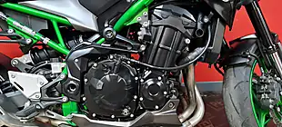 Used 2023 Kawasaki Z900 Green - Interior and Exterior details 5