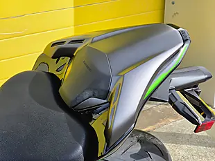 Used 2023 Kawasaki Z900 Performance Edition Grey - Interior and Exterior details 18
