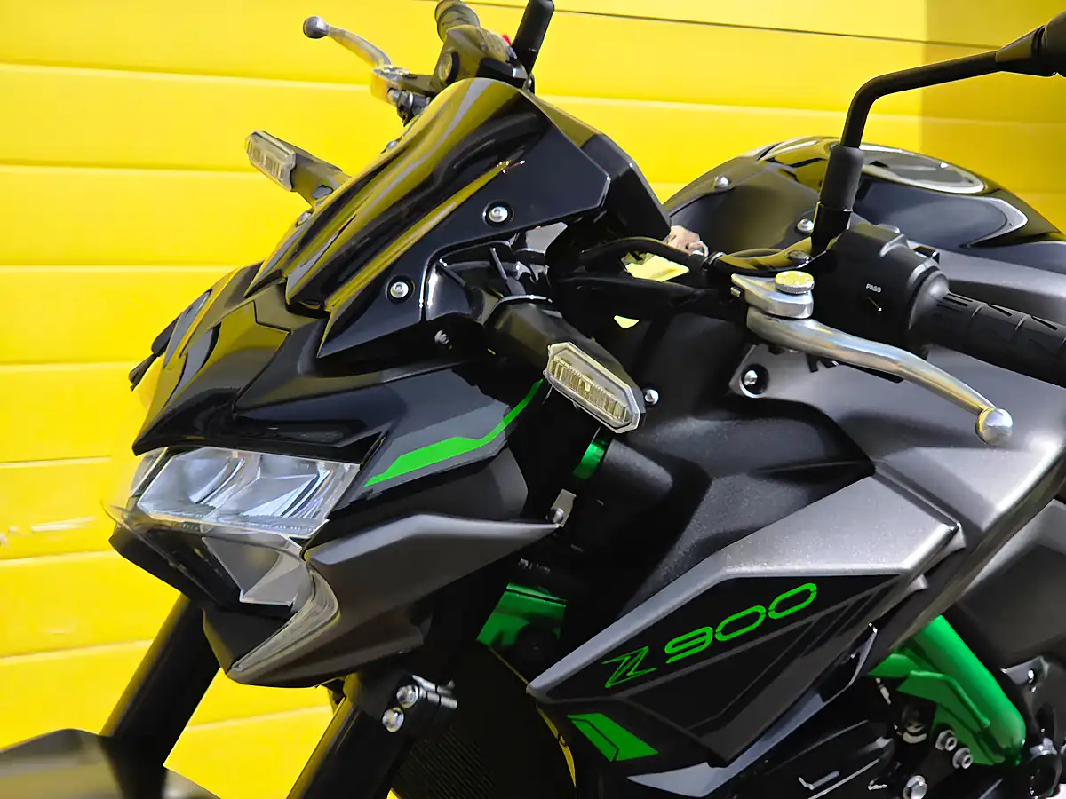 Used 2023 Kawasaki Z900 Performance Edition Grey - Interior and Exterior details 19