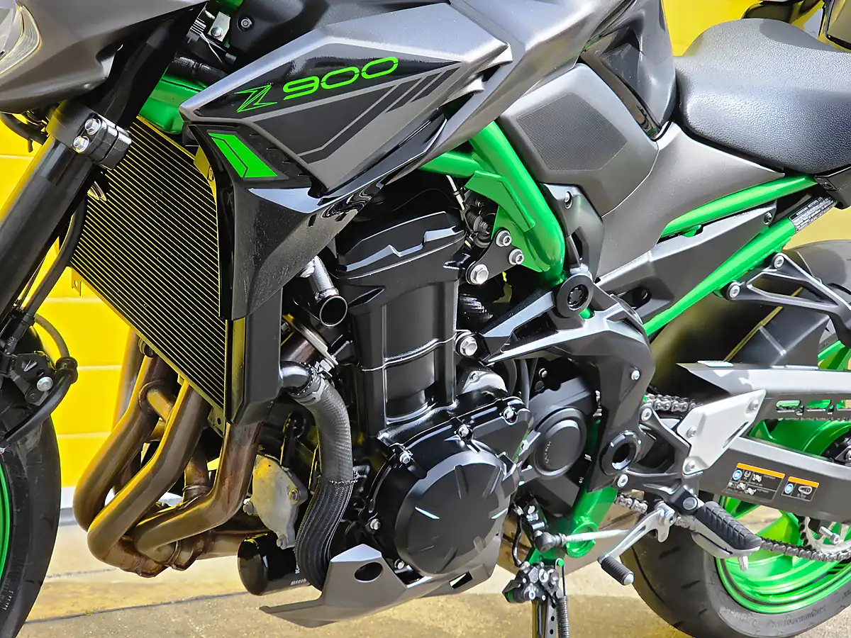 Used 2023 Kawasaki Z900 Performance Edition Grey - Interior and Exterior details 20