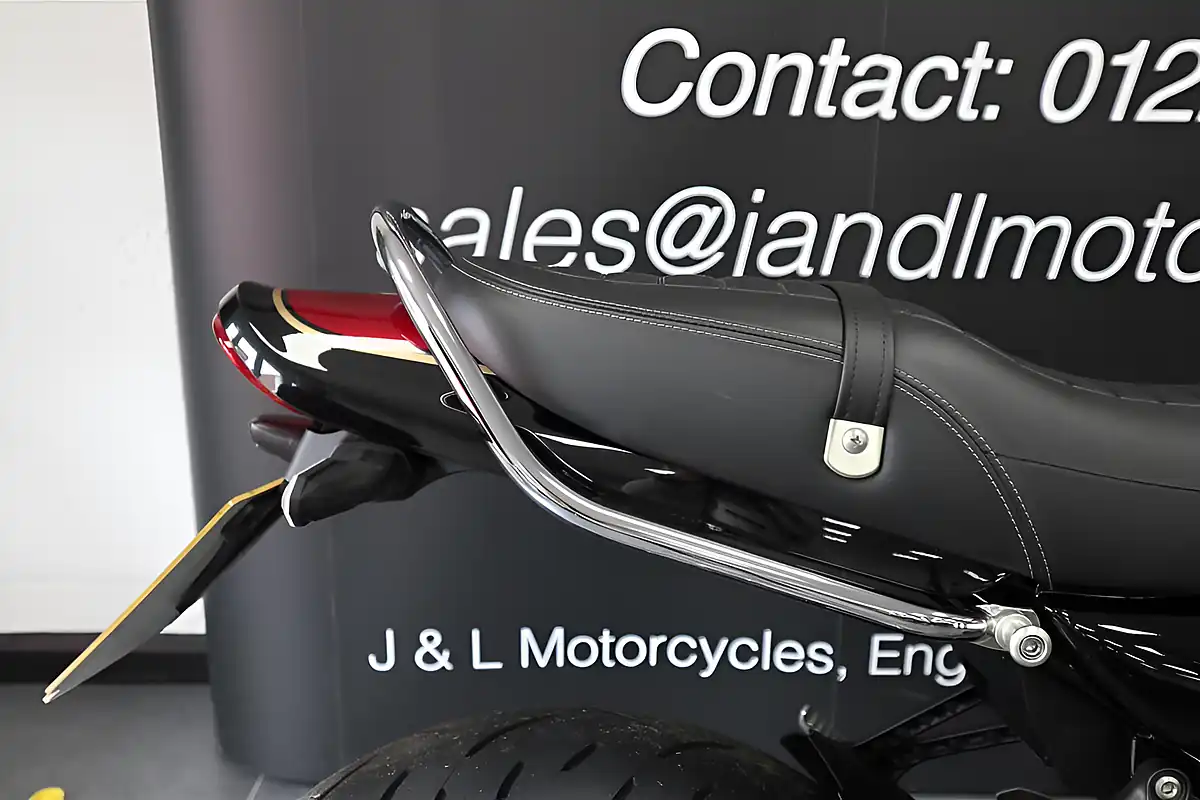 Used 2023 Kawasaki Z900 RS Red - Interior and Exterior details 11