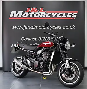 Used 2023 Kawasaki Z900 RS Red - Interior and Exterior details 3
